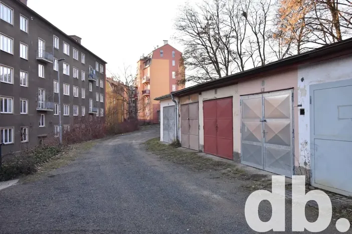 Prodej garáže, Karlovy Vary, Nákladní, 20 m2
