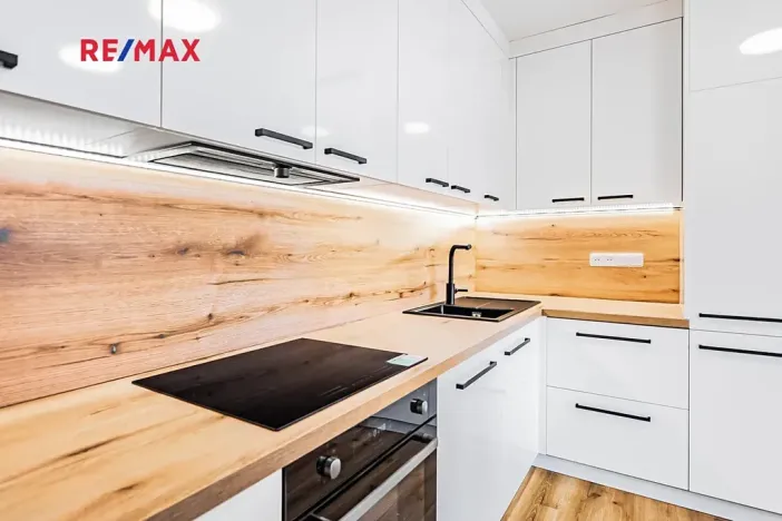 Pronájem bytu 2+kk, Nová Bystřice, Rybní, 41 m2