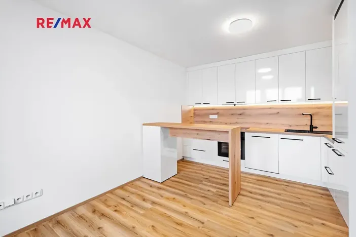 Pronájem bytu 2+kk, Nová Bystřice, Rybní, 41 m2