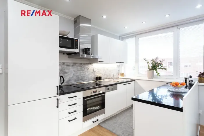 Prodej bytu 3+kk, Praha - Kamýk, Mariánská, 65 m2