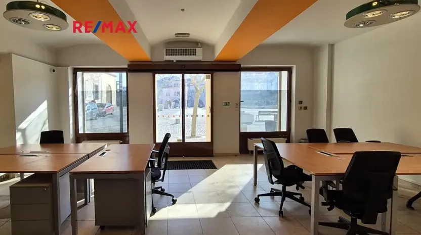 Pronájem obchodního prostoru, Mladá Boleslav, Bělská, 118 m2