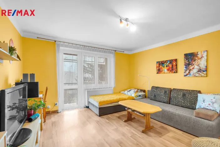 Prodej bytu 3+1, Ostroměř, T. G. Masaryka, 68 m2