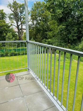 Pronájem bytu 2+kk, Velké Popovice, V parku, 59 m2