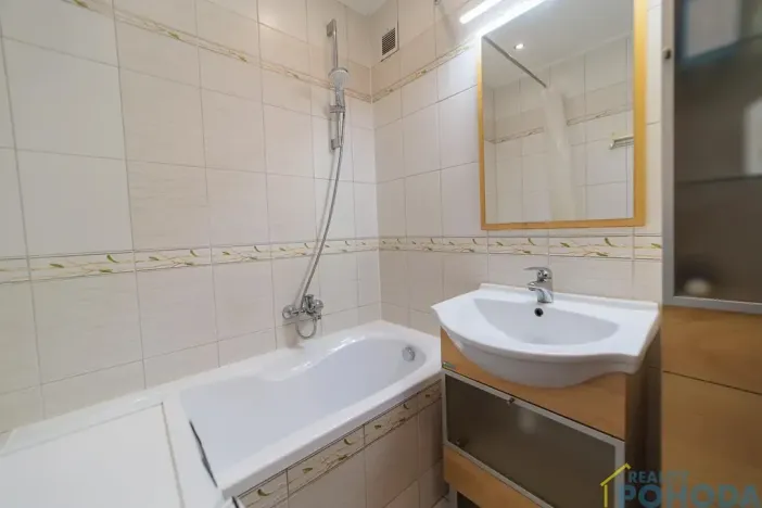 Prodej bytu 2+1, Vysoké Mýto, V Peklovcích, 59 m2