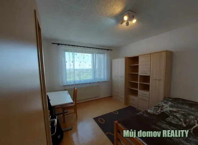 Pronájem bytu 3+1, Praha - Libuš, Zbudovská, 72 m2