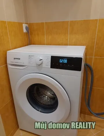 Pronájem bytu 3+1, Praha - Libuš, Zbudovská, 72 m2