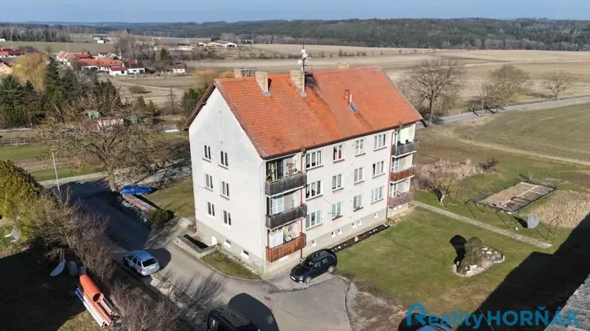 Prodej bytu 3+1, Dražíč, 56 m2
