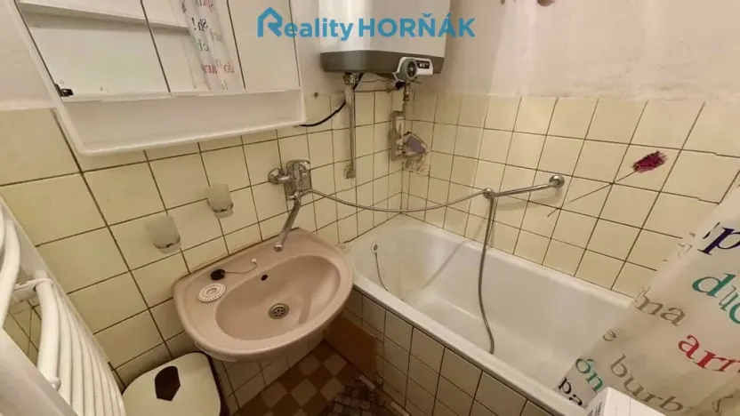 Prodej bytu 3+1, Dražíč, 56 m2