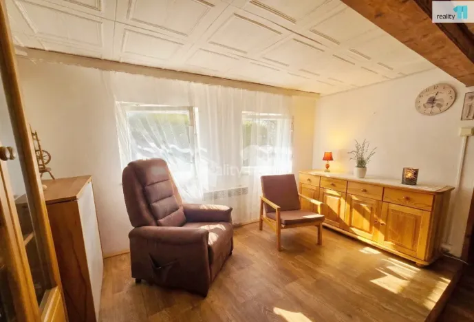 Prodej chalupy, Benešov u Semil, 95 m2