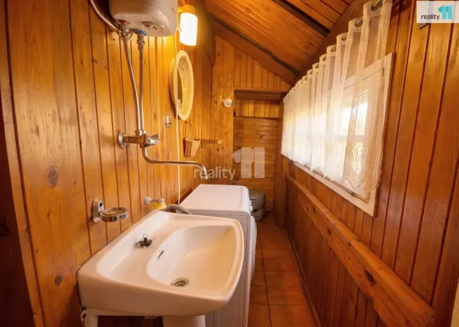 Prodej chalupy, Benešov u Semil, 95 m2