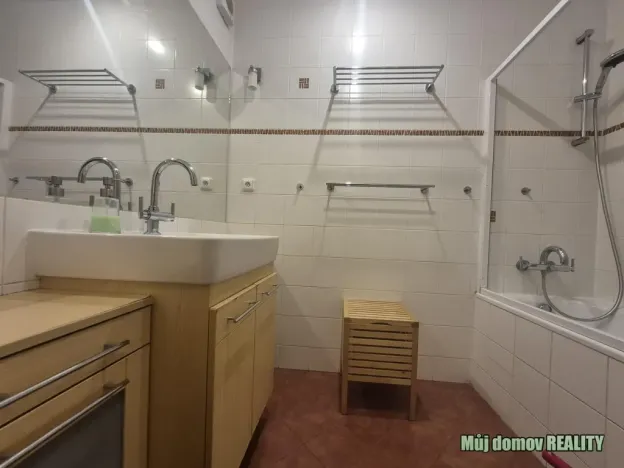 Pronájem bytu 4+kk, Praha - Záběhlice, Střimelická, 85 m2