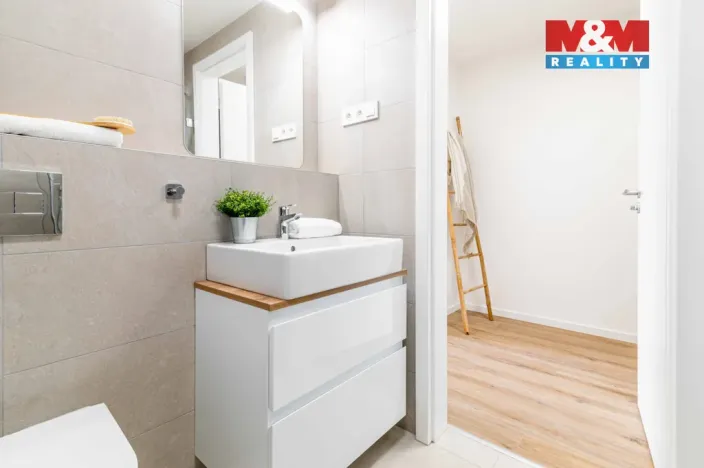 Pronájem bytu 1+kk, Kladno - Dubí, Ke křížku, 28 m2