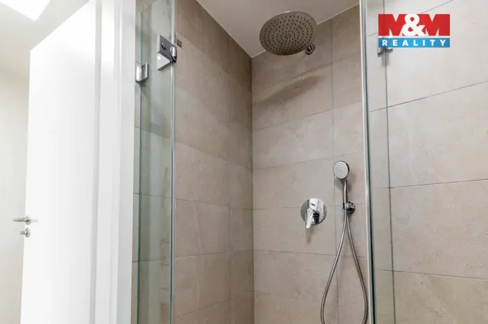 Pronájem bytu 1+kk, Kladno - Dubí, Ke křížku, 28 m2