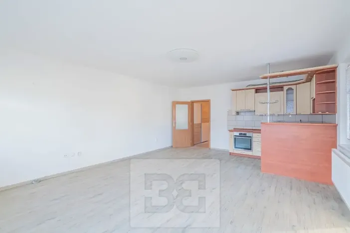 Pronájem bytu 2+kk, Liberec, 71 m2