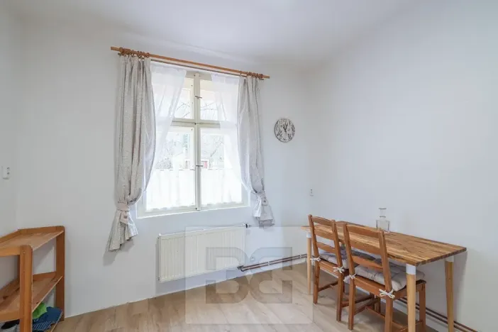 Pronájem bytu 2+kk, Praha - Hloubětín, Hostavická, 35 m2