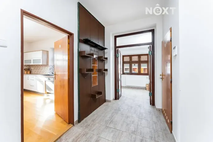 Prodej rodinného domu, Březno, 380 m2