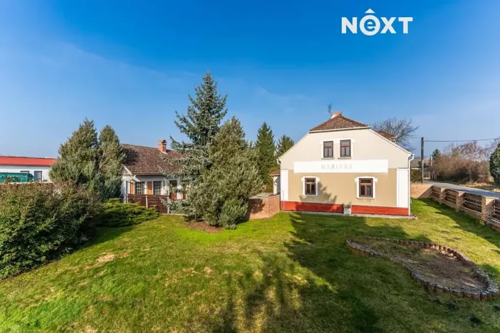 Prodej rodinného domu, Březno, 380 m2