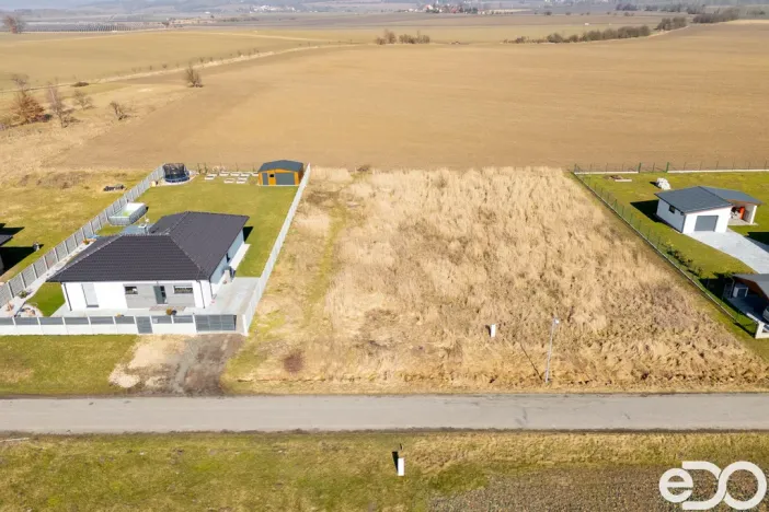 Prodej pozemku pro bydlení, Obrubce, 1136 m2