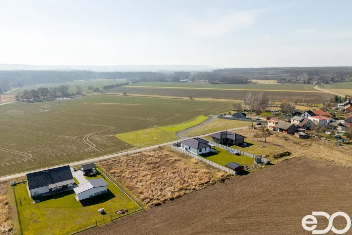 Prodej pozemku pro bydlení, Obrubce, 1136 m2