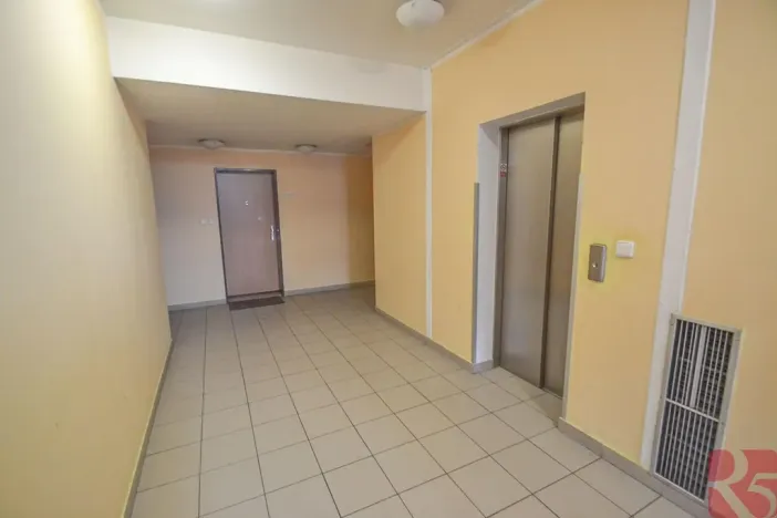 Prodej bytu 1+kk, Praha - Vysočany, Podkovářská, 39 m2