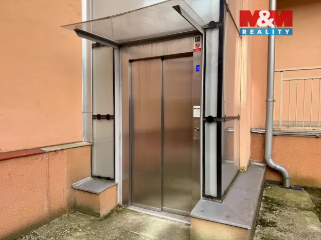 Prodej bytu 2+1, Ostrava - Moravská Ostrava, Veleslavínova, 68 m2