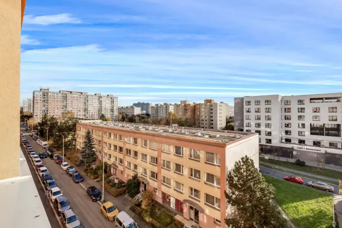 Pronájem bytu 2+kk, Praha - Bohnice, Zelenohorská, 42 m2