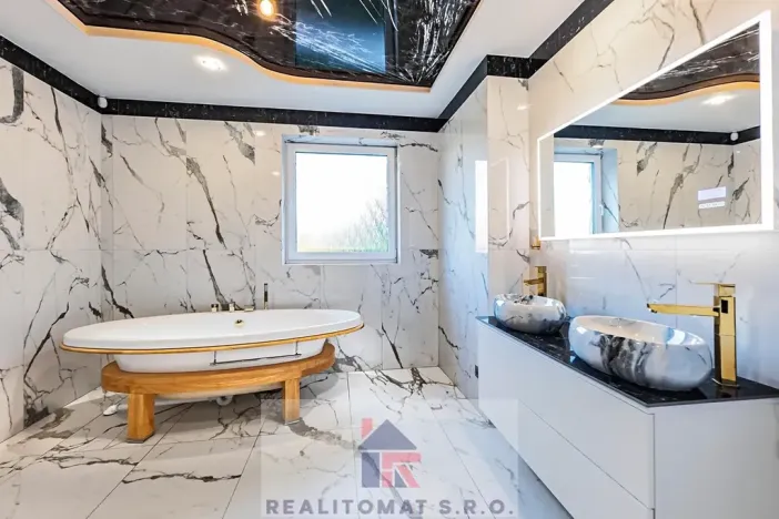 Pronájem bytu 4+kk, Praha - Komořany, Pod lesem, 127 m2