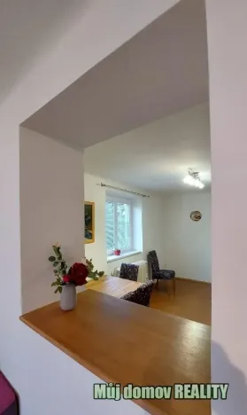 Pronájem bytu 2+1, Praha - Dejvice, Na Šťáhlavce, 61 m2