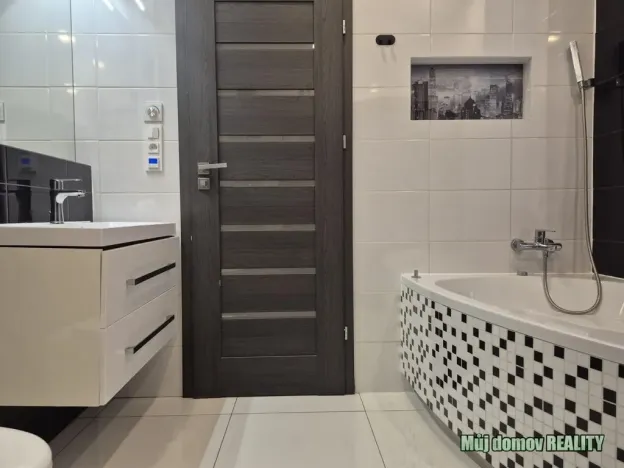 Pronájem bytu 4+kk, Praha - Smíchov, Plzeňská, 100 m2