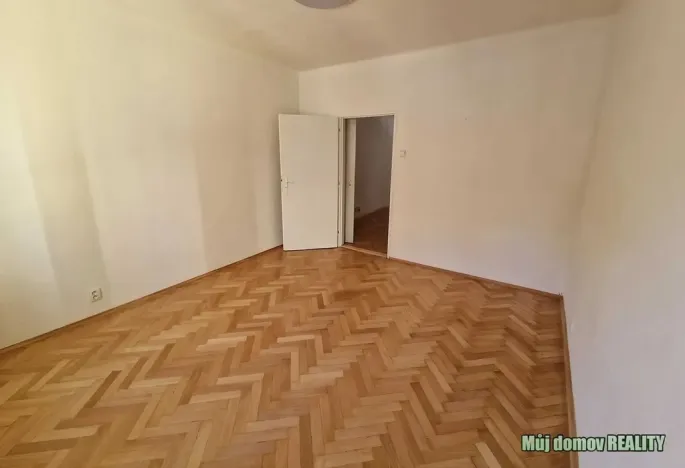 Pronájem bytu 2+1, Praha - Podolí, Podolská, 58 m2