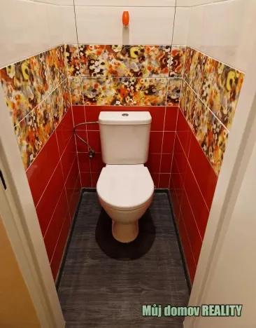 Pronájem bytu 2+1, Praha - Podolí, Podolská, 58 m2