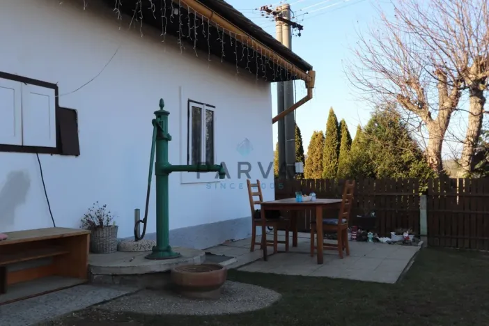 Prodej rodinného domu, Lužany - Dlouhá Louka, 150 m2