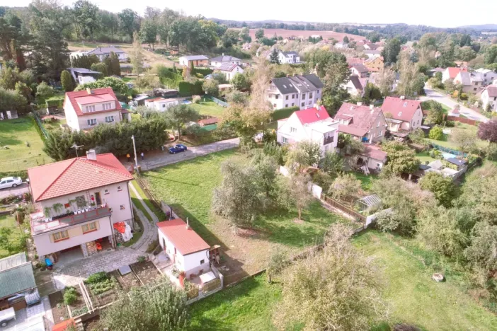 Prodej pozemku pro bydlení, Týnec nad Sázavou - Podělusy, 813 m2