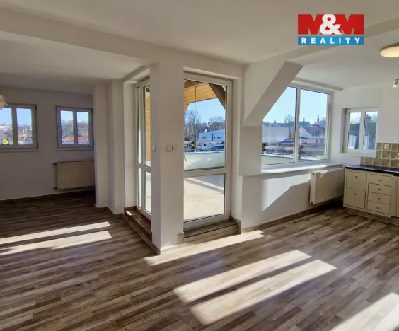 Pronájem bytu 4+kk, Cheb, Zelená, 120 m2