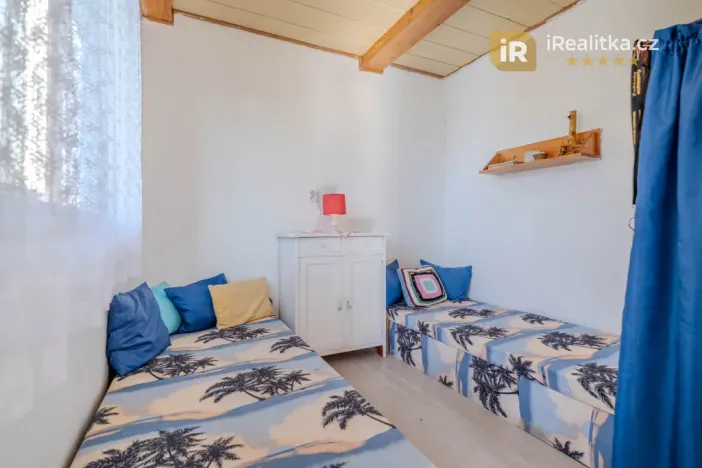 Prodej chaty, Hradec Králové - Nový Hradec Králové, Lesní, 40 m2