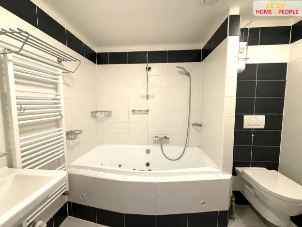 Pronájem bytu 2+kk, Plzeň - Jižní Předměstí, Majerova, 61 m2