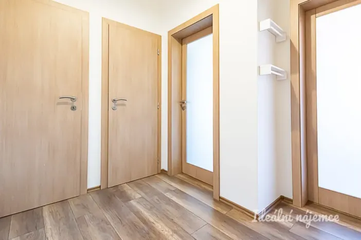 Pronájem bytu 2+kk, Praha - Vršovice, Ruská, 47 m2