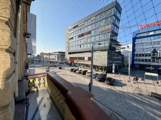 Pronájem kanceláře, Pardubice - Zelené Předměstí, třída Míru, 182 m2