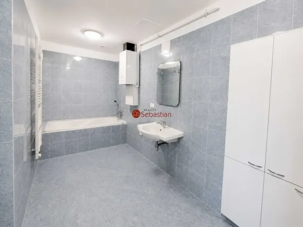 Pronájem bytu 3+kk, Pardubice - Zelené Předměstí, třída Míru, 71 m2