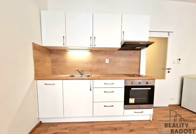 Pronájem bytu 1+kk, Brno, Vlhká, 31 m2