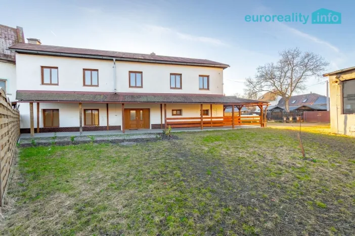 Prodej rodinného domu, Zákupy, U Stadionu, 272 m2