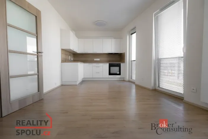 Pronájem bytu 2+kk, Pardubice - Pardubičky, Nová Tesla, 48 m2