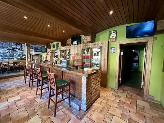 Prodej komerční nemovitosti, Veselí nad Lužnicí, náměstí T. G. Masaryka, 1037 m2