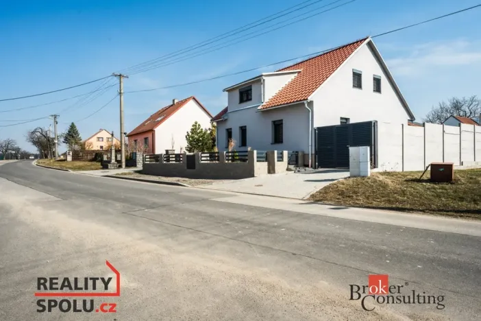 Prodej rodinného domu, Stanoviště, 210 m2