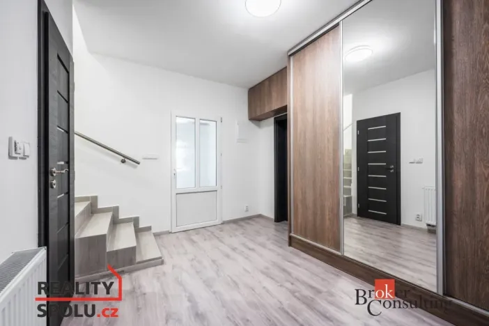 Prodej rodinného domu, Stanoviště, 210 m2