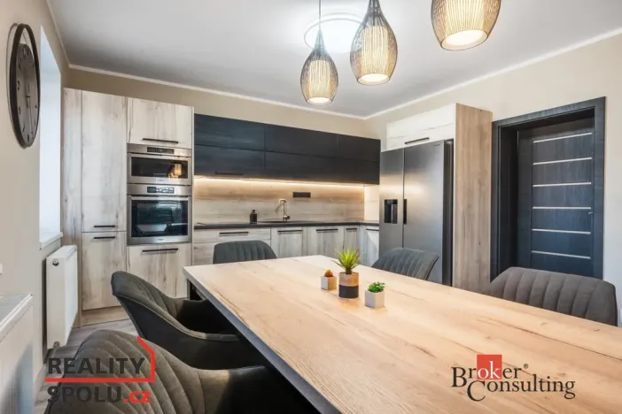 Prodej rodinného domu, Stanoviště, 210 m2