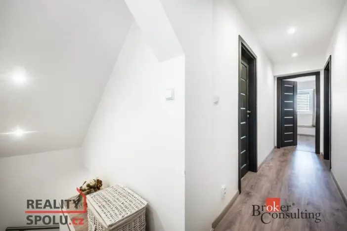 Prodej rodinného domu, Stanoviště, 210 m2