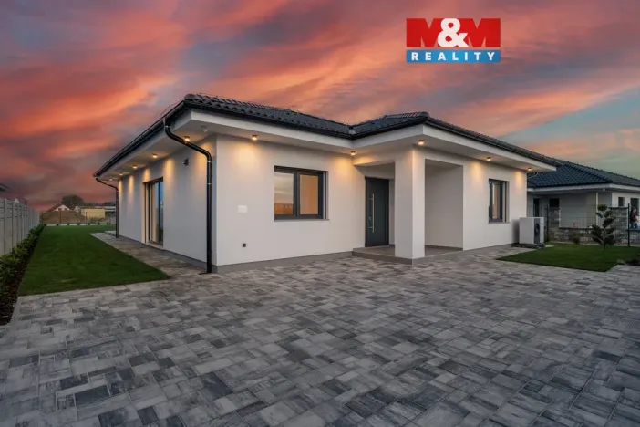 Prodej rodinného domu, Jenštejn, Za zahradami, 153 m2