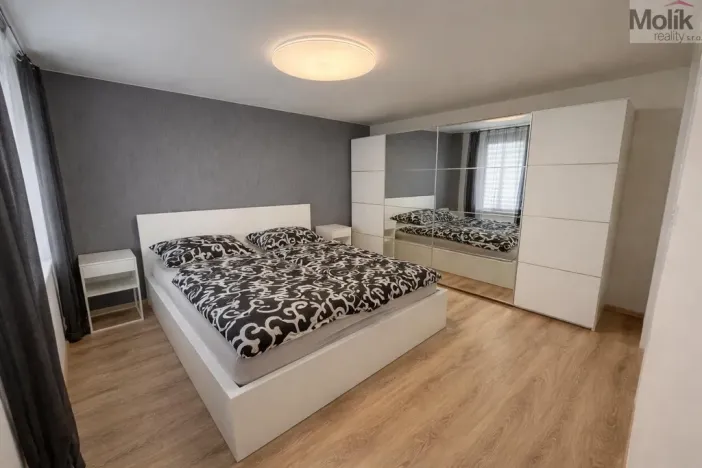 Prodej bytu 2+1, Meziboří, Okružní, 58 m2