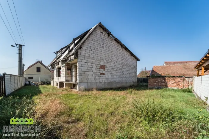 Prodej rodinného domu, Huštěnovice, 381 m2